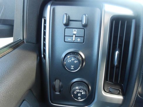 Used 2016 Chevrolet Silverado 2500 LTZ w/ Custom Sport Edition image 19