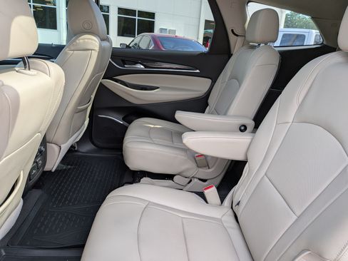 Used 2020 Buick Enclave Premium w/ Sun and Sites Package FWD image 16