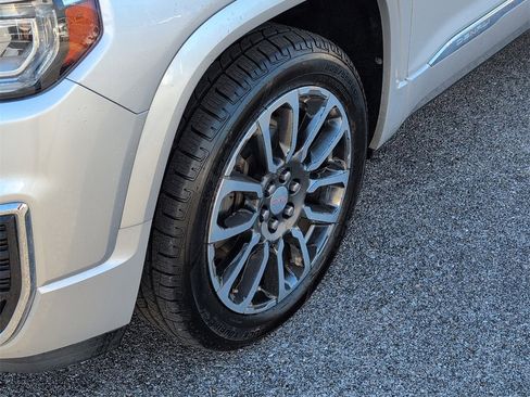 Used 2020 GMC Acadia Denali w/ Trailering Package image 33