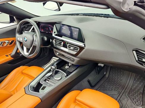 Used 2020 BMW Z4 sDrive30i w/ Convenience Package image 21