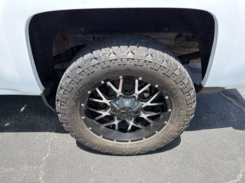 Used 2019 Chevrolet Silverado 1500 LT w/ All Star Edition AWD/4WD image 21