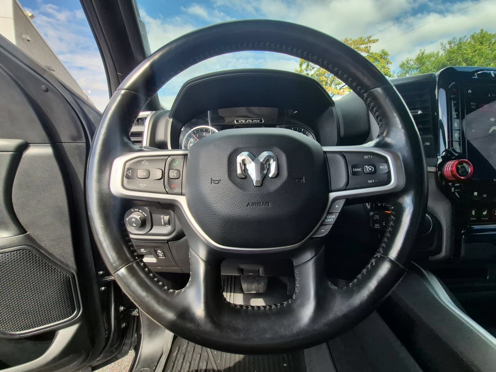 Used 2021 RAM 1500 Big Horn AWD/4WD image 22