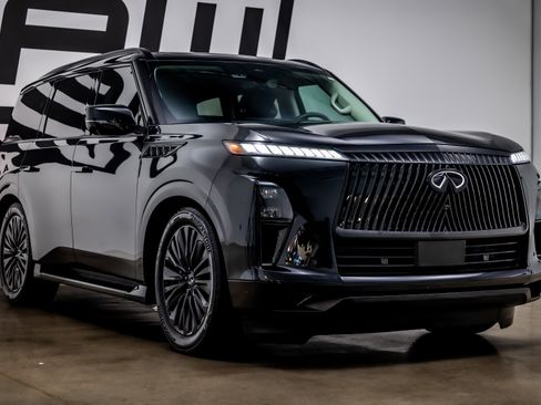 Used 2025 INFINITI QX80 Sensory AWD/4WD image 25