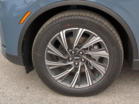 New 2026 Lincoln Aviator 2WD image 9