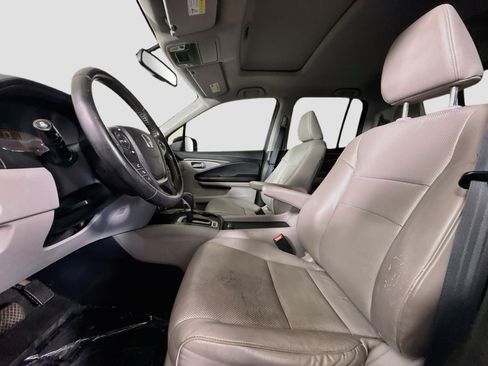 Used 2019 Honda Ridgeline RTL-T image 22