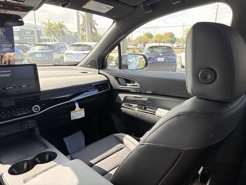 New 2026 Honda Prologue Touring image 11