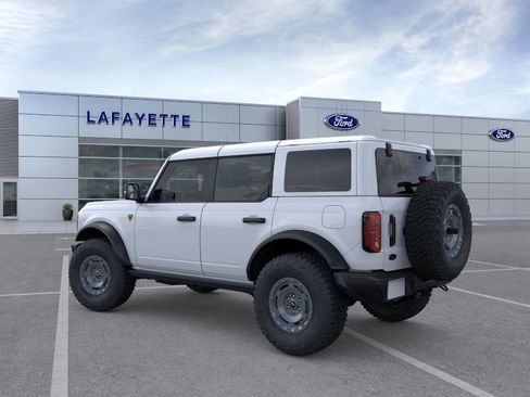 New 2025 Ford Bronco Badlands image 4