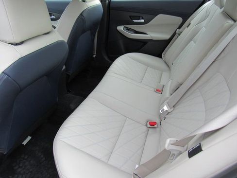 Used 2026 Nissan Sentra SL w/ Floor Mat Package image 8