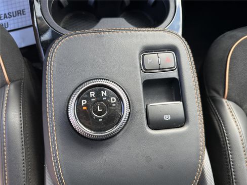 Certified 2022 Ford Mustang Mach-E GT image 22