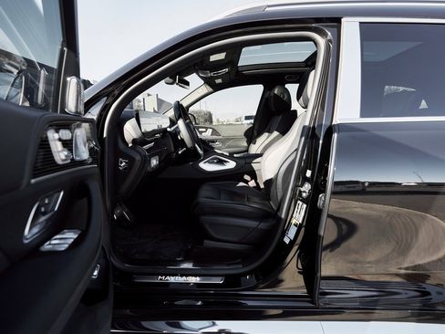 Used 2021 Mercedes-Benz Maybach GLS 600 Maybach GLS 600 image 31