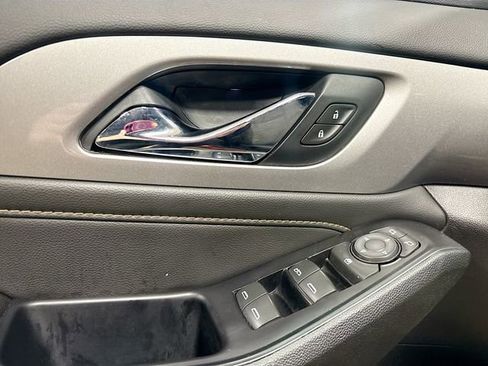 Used 2019 Chevrolet Traverse LT AWD/4WD image 20