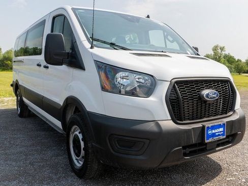 Used 2024 Ford Transit 350 XL RWD image 4