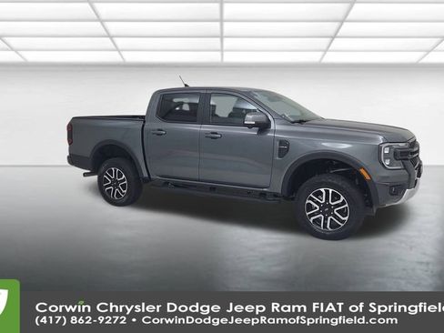 Used 2025 Ford Ranger Lariat w/ FX4 Off-Road Package image 2