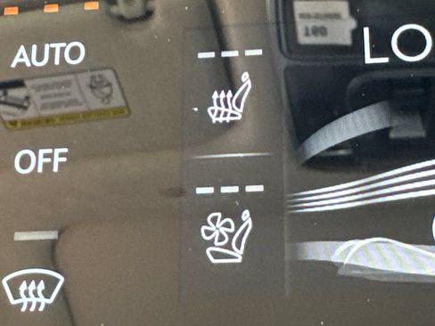 New 2026 Genesis GV80 3.5T Prestige AWD/4WD image 33
