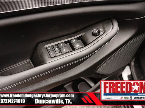 New 2026 Jeep Grand Cherokee Laredo X image 40