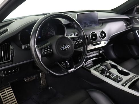 Used 2019 Kia Stinger GT2 AWD/4WD image 34