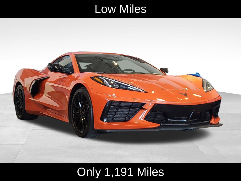 Used 2026 Chevrolet Corvette Stingray Coupe w/ Battery Protection Package RWD image 2