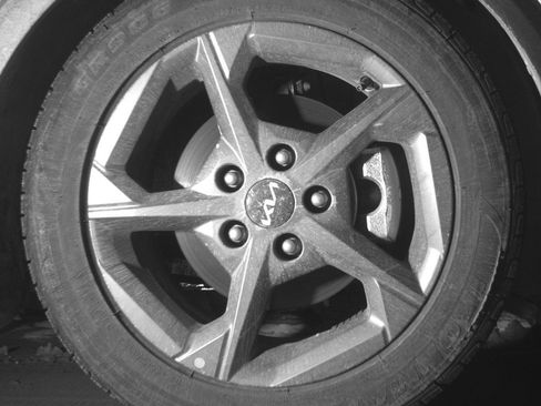 Used 2025 Kia K4 LXS image 13