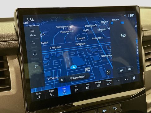 Used 2024 Ford Expedition XLT image 22