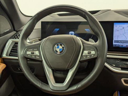 Certified 2024 BMW X5 xDrive50e w/ Premium Package image 18