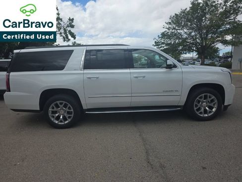 Used 2018 GMC Yukon XL SLT w/ HD Trailering Package AWD/4WD image 7