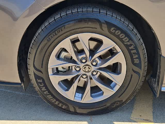Used 2021 Toyota Sienna XLE FWD image 13