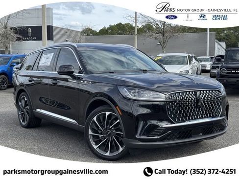 New 2025 Lincoln Aviator Reserve w/ Luxury Package RWD image 1