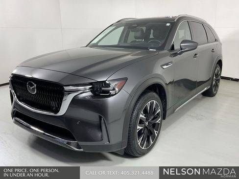 Certified 2025 MAZDA CX-90 Plug-In Hybrid w/ Premium Plus image 4