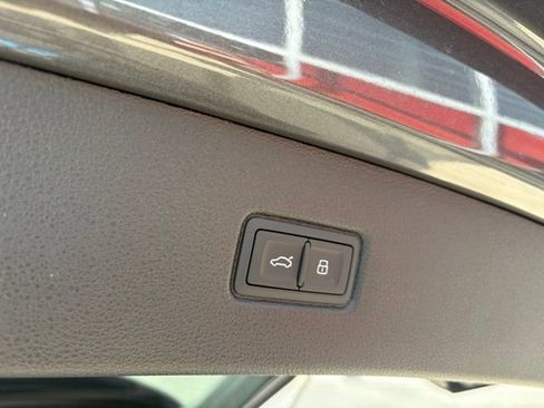 New 2025 Audi Q7 3.0T Premium Plus image 45