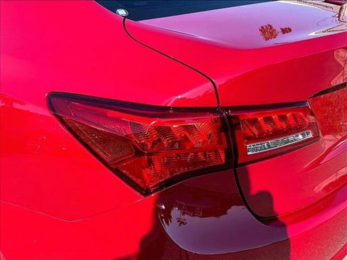 Used 2019 Acura TLX image 29