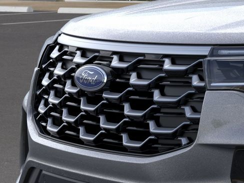 New 2026 Ford Explorer Platinum AWD/4WD image 10