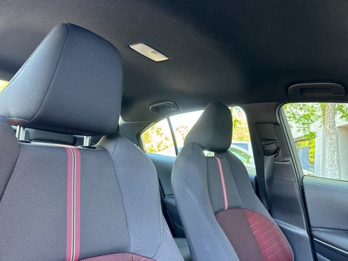 Used 2023 Toyota Corolla SE w/ Carpet Mat Package (TMS) FWD image 19