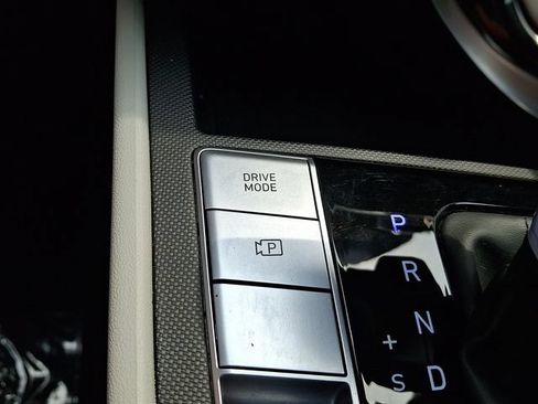 Used 2023 Hyundai Elantra Limited w/ Cargo Package FWD image 37