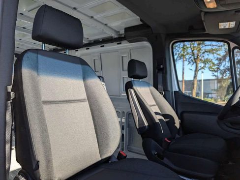 Used 2024 Mercedes-Benz Sprinter 3500 image 13