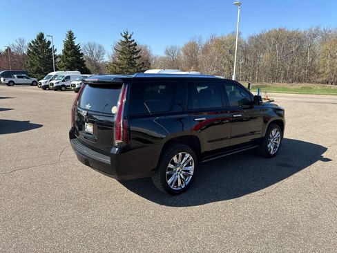 Used 2020 Cadillac Escalade Platinum w/ Escalade Sport Edition AWD/4WD image 7