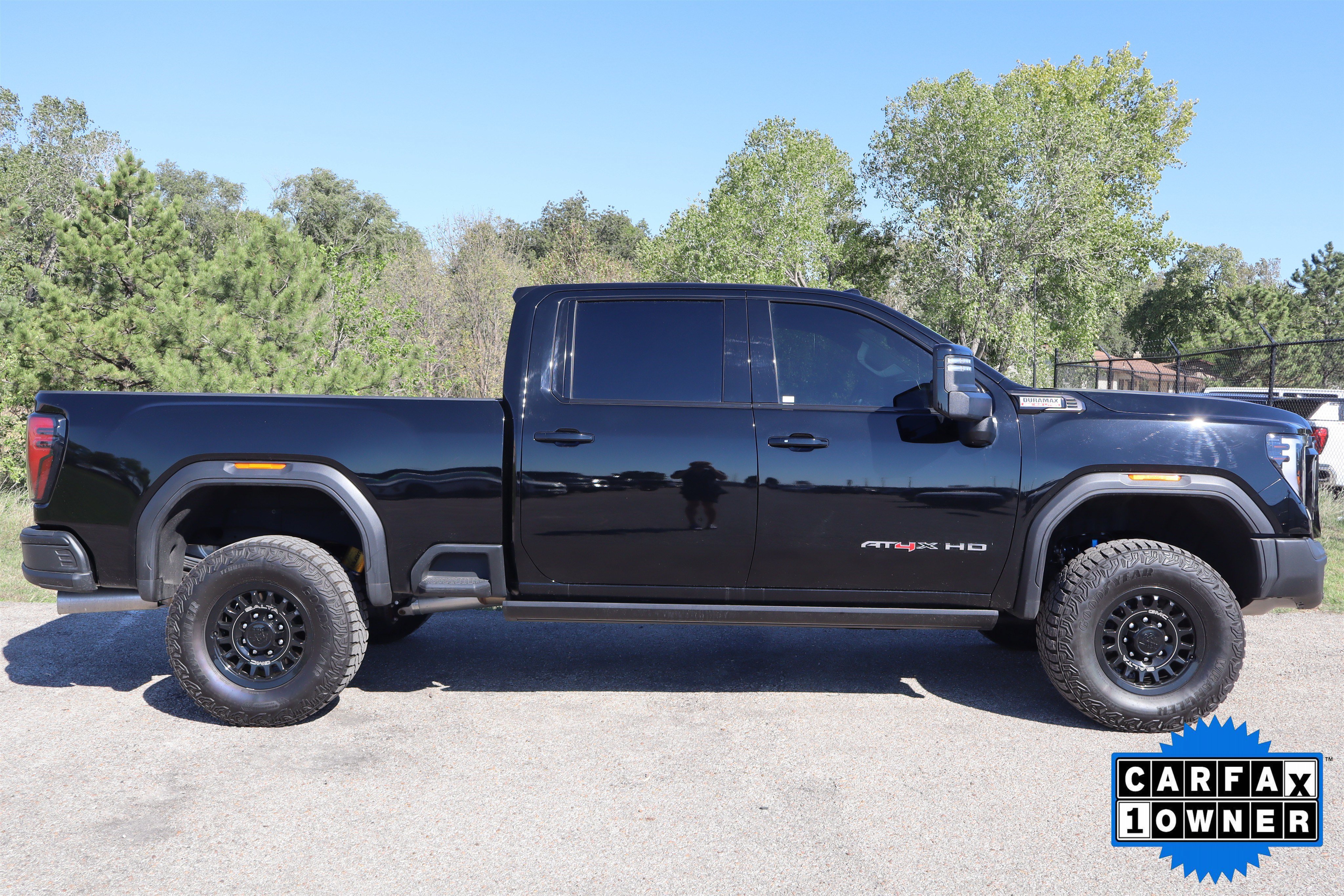 Used 2025 GMC Sierra 2500 AT4X w/ AT4X AEV Edition AWD/4WD image 5