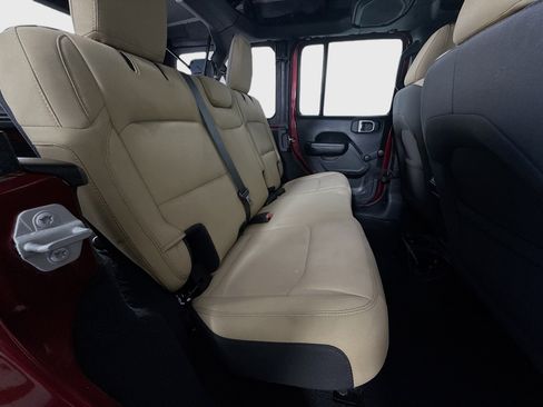 Used 2021 Jeep Wrangler Unlimited Sport image 25