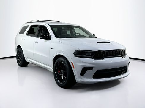 Used 2023 Dodge Durango R/T w/ Tow 'N Go Package AWD/4WD image 3
