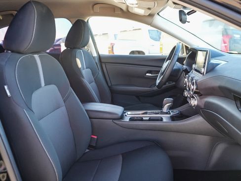Used 2025 Nissan Sentra SV w/ All-Weather Package FWD image 16