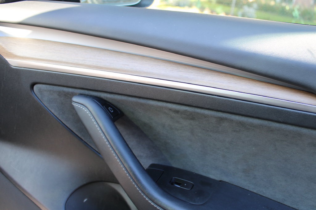 Used 2023 Tesla Model 3 Standard Range RWD image 22