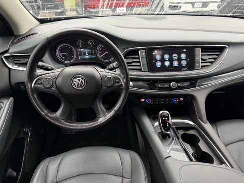 Used 2019 Buick Enclave Premium image 14