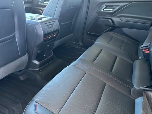 Used 2025 Chevrolet Silverado EV RST AWD/4WD image 6