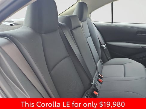 Used 2023 Toyota Corolla LE FWD image 44