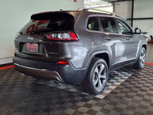 Used 2019 Jeep Cherokee Limited AWD/4WD image 8
