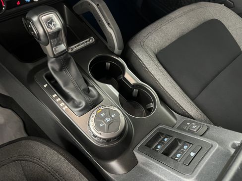 Used 2023 Ford Bronco Big Bend image 30