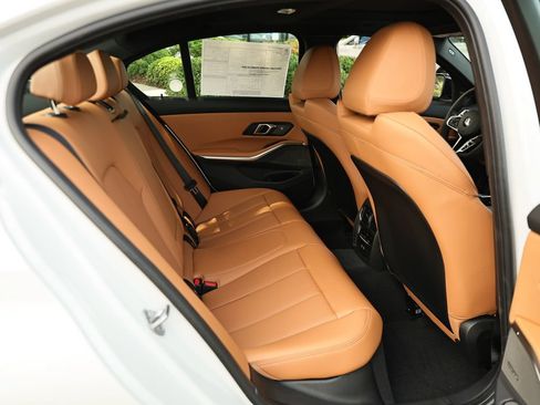 New 2026 BMW 330i Sedan w/ M Sport Package RWD image 29