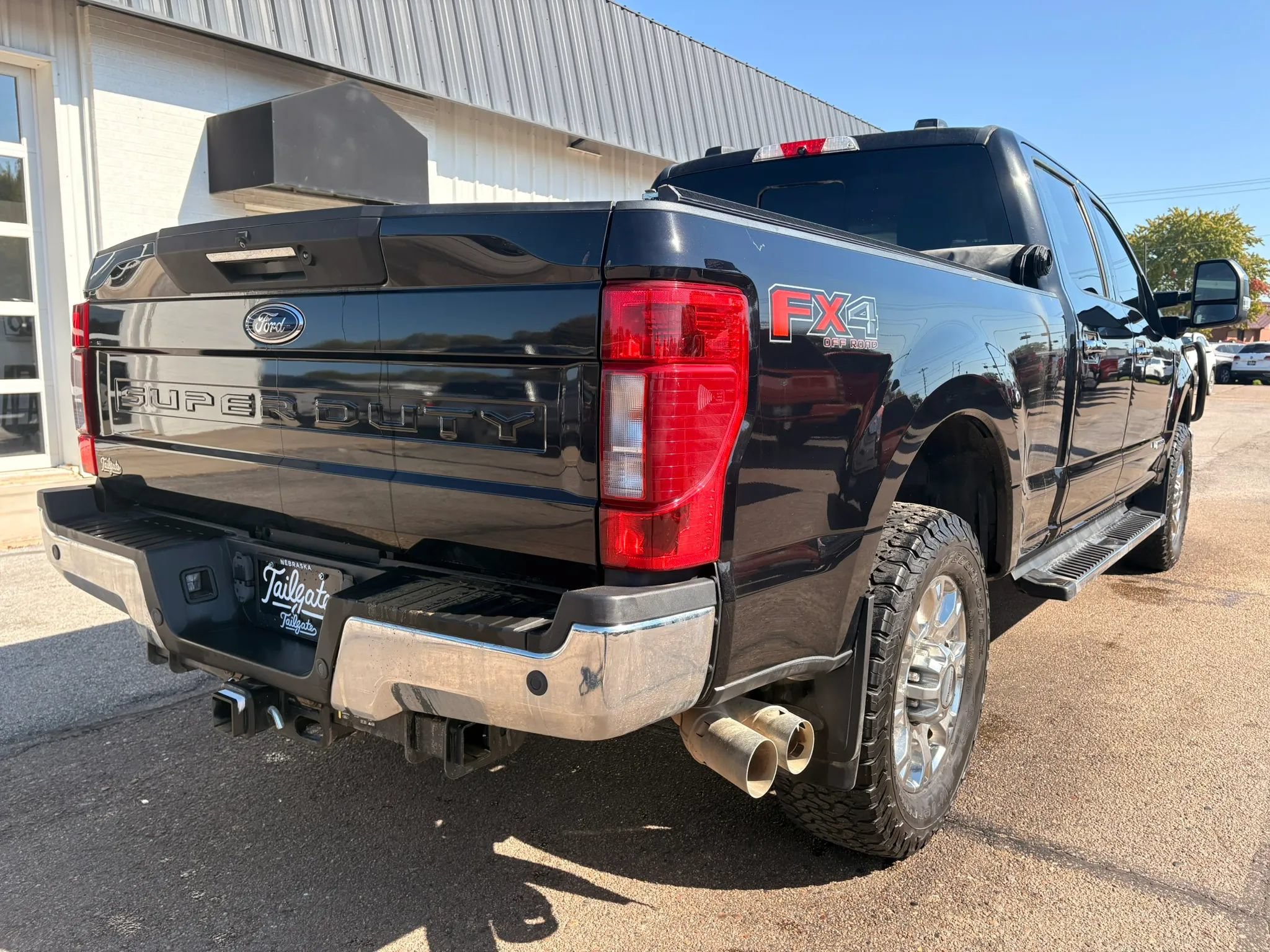 Used 2020 Ford F350 Lariat w/ Lariat Ultimate Package AWD/4WD image 7