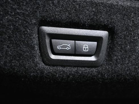 New 2026 BMW 530i xDrive w/ M Sport Package image 38