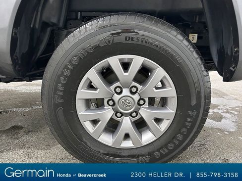 Used 2016 Toyota Tacoma SR5 image 15