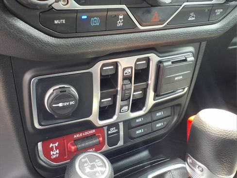 Used 2025 Jeep Wrangler Unlimited Sport S 4xe AWD/4WD image 6